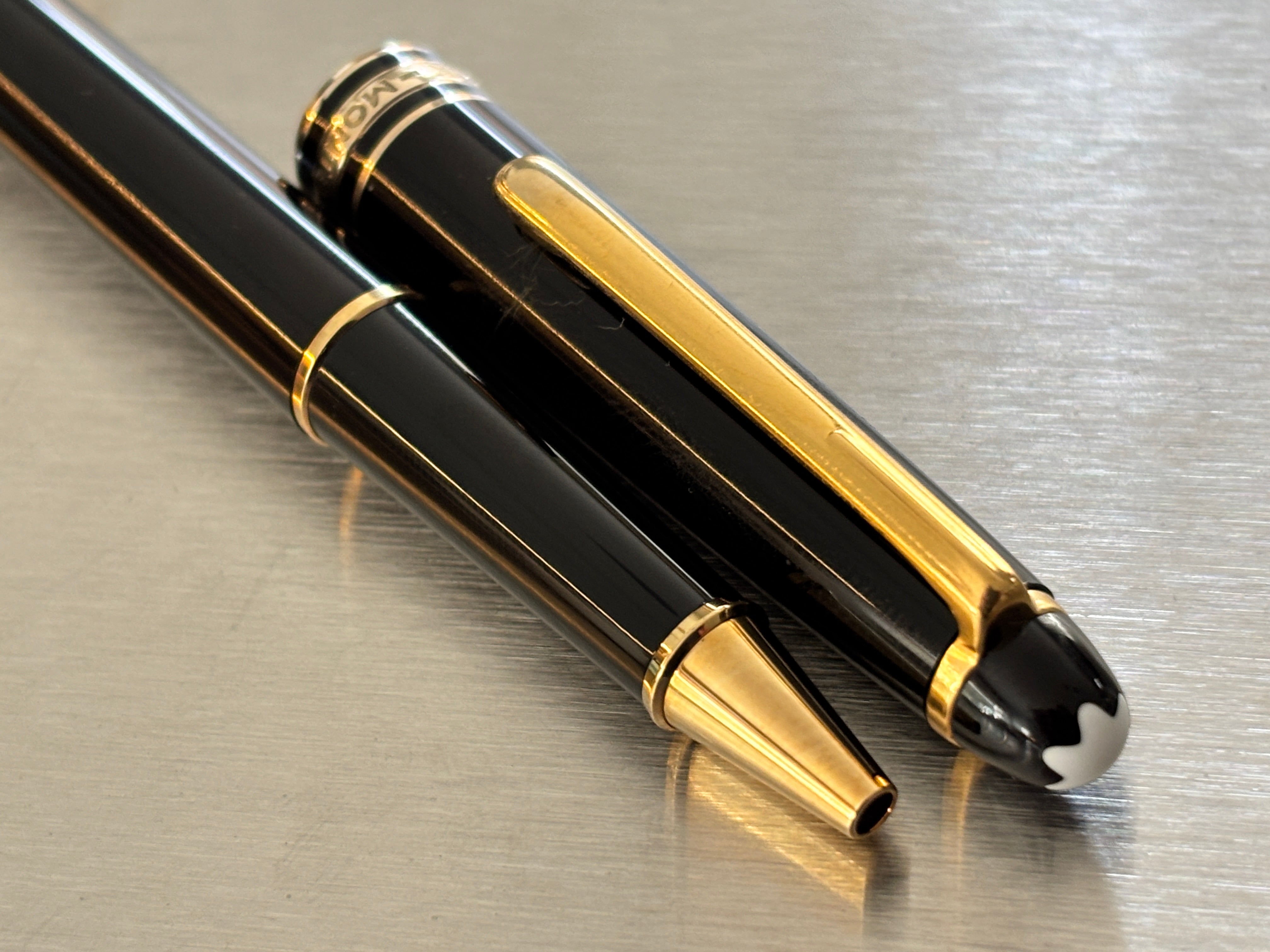 Montblanc Black 144 Classic - Roller Ball