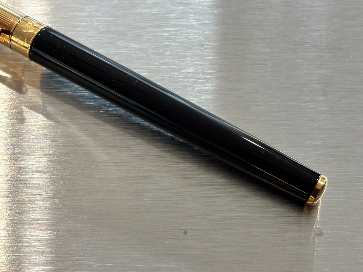 Caran D'Ache Slim Leman Black Lacquer Gold Cap - Fountain Pen