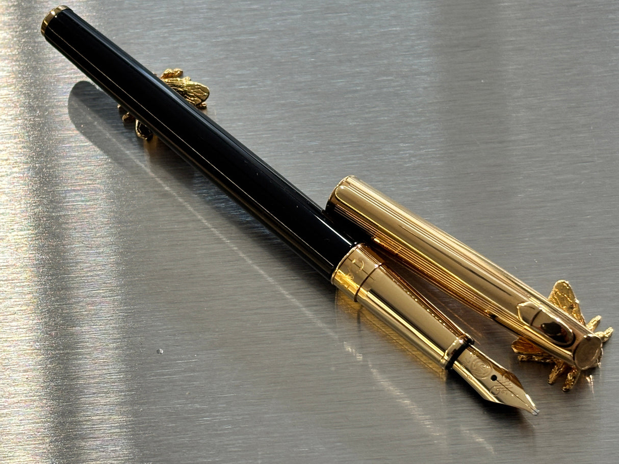 Caran D'Ache Slim Leman Black Lacquer Gold Cap - Fountain Pen
