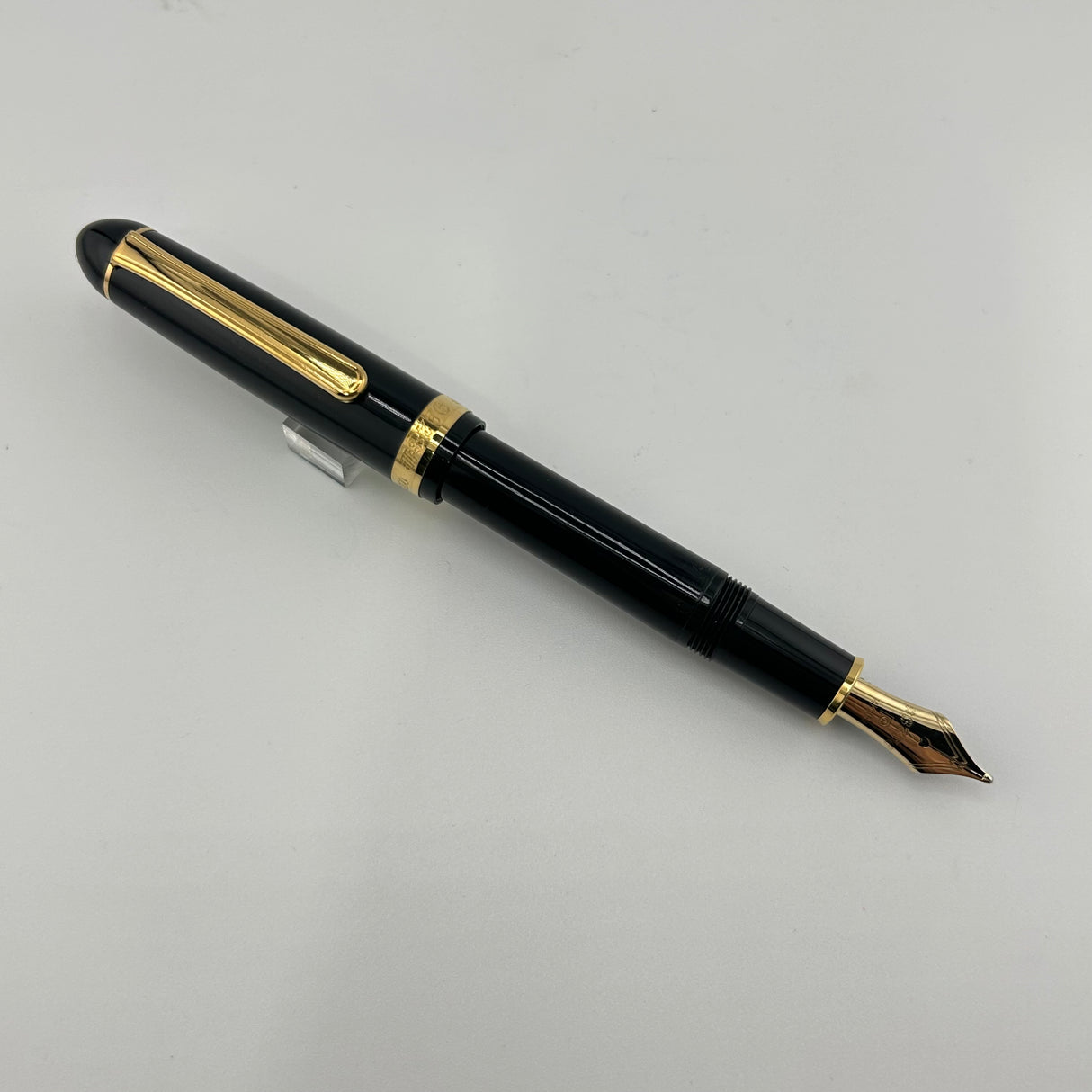 Jimmy's pick - Platinum Japan 3776 Black Gold nib 14K585 Double Broad ! - Fountain Pen