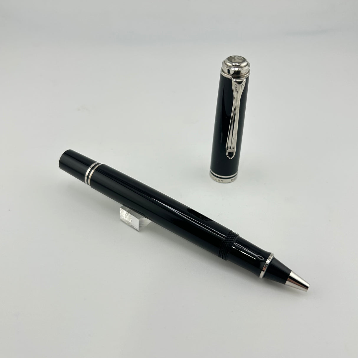 Jimmy's pick - Pelikan R 405 Black silver trim - Roller Ball