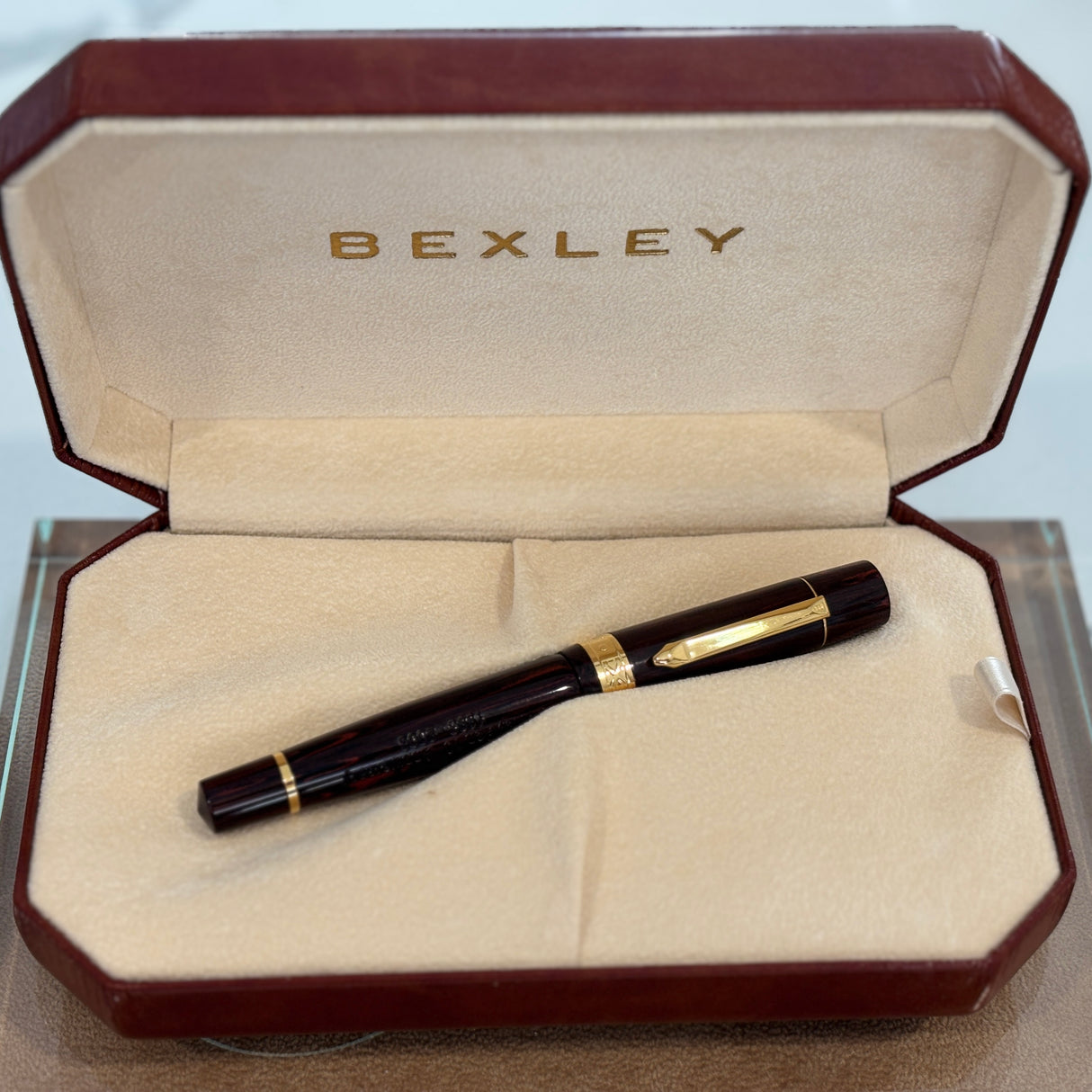 Bexley 10th Anniversary 1993-2003 Chocolate Rosewood Ebonite Limited Edition Fountain Pen