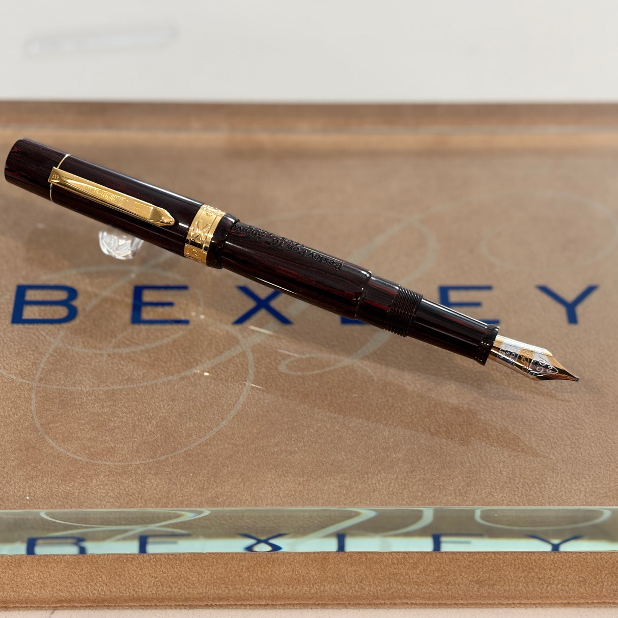 Bexley 10th Anniversary 1993-2003 Chocolate Rosewood Ebonite Limited Edition Fountain Pen