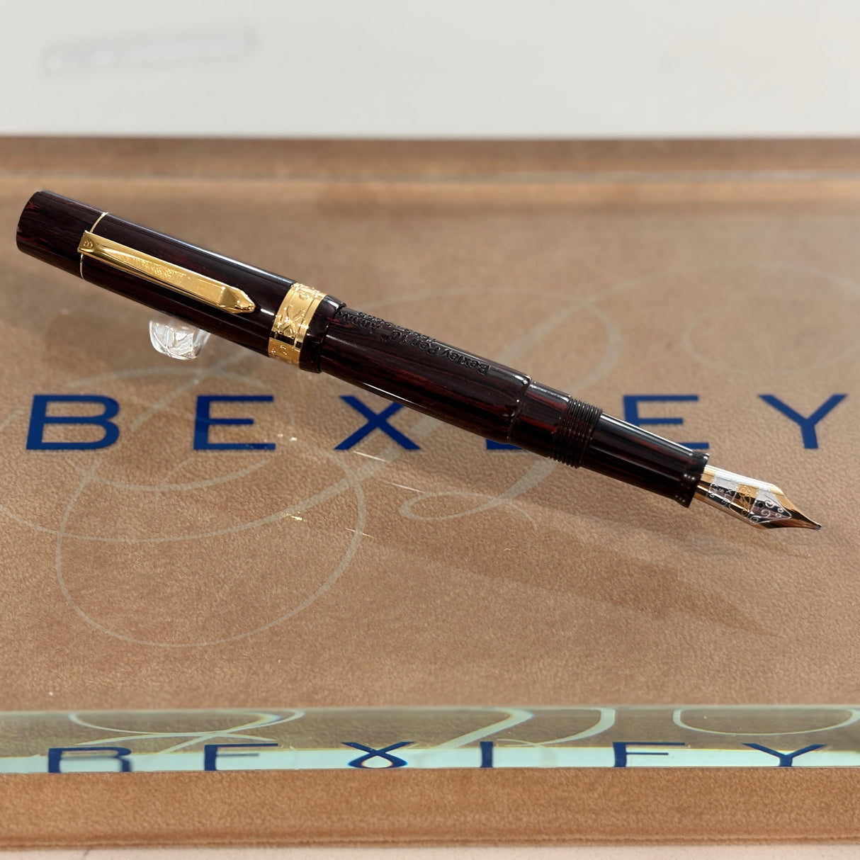 Bexley 10th Anniversary 1993-2003 Chocolate Rosewood Ebonite Limited Edition Fountain Pen