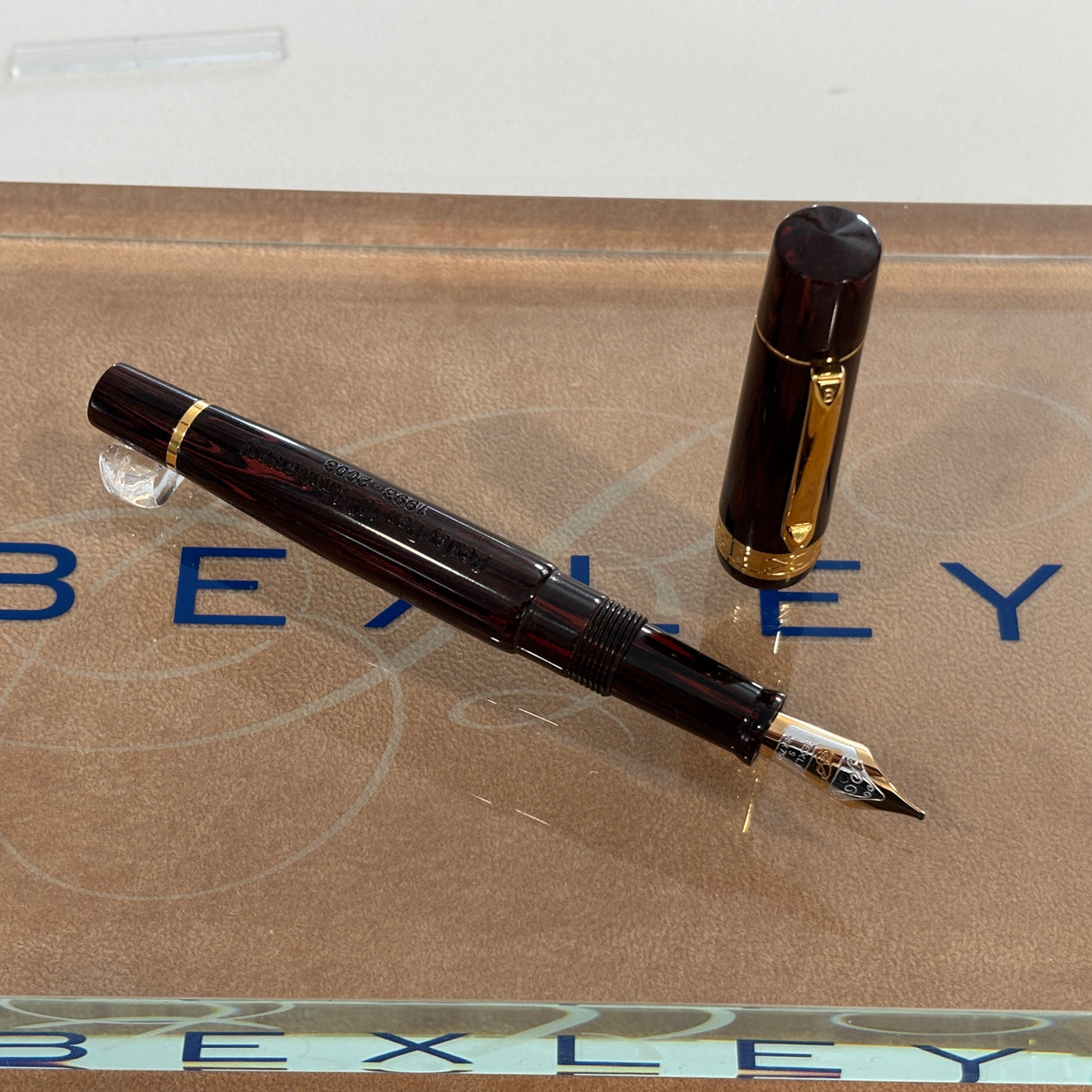 Bexley 10th Anniversary 1993-2003 Chocolate Rosewood Ebonite Limited Edition Fountain Pen