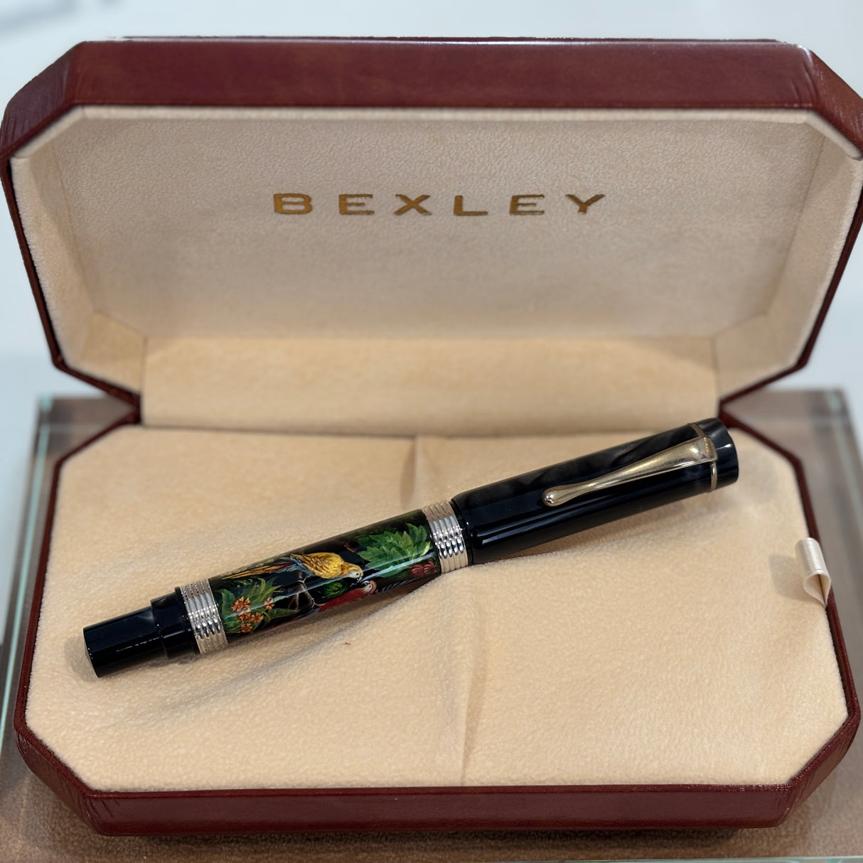 Bexley Pens Plus The of Paradise Birds - 10K gold clip Hand Painted