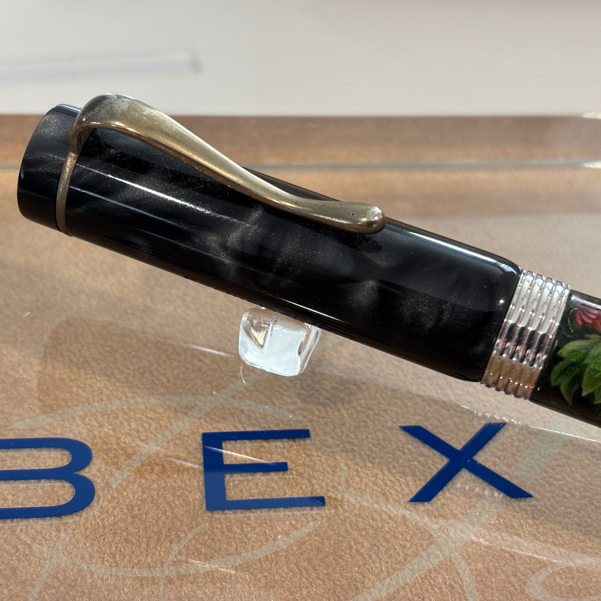 Bexley Pens Plus The of Paradise Birds - 10K gold clip Hand Painted