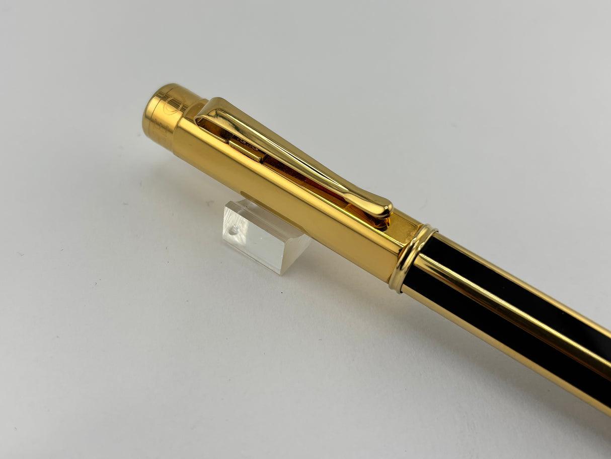 Caran D'ache Varius "Laque de Chine" Black and Gold Facetted Fountain Pen - Medium 18kt Gold Nib
