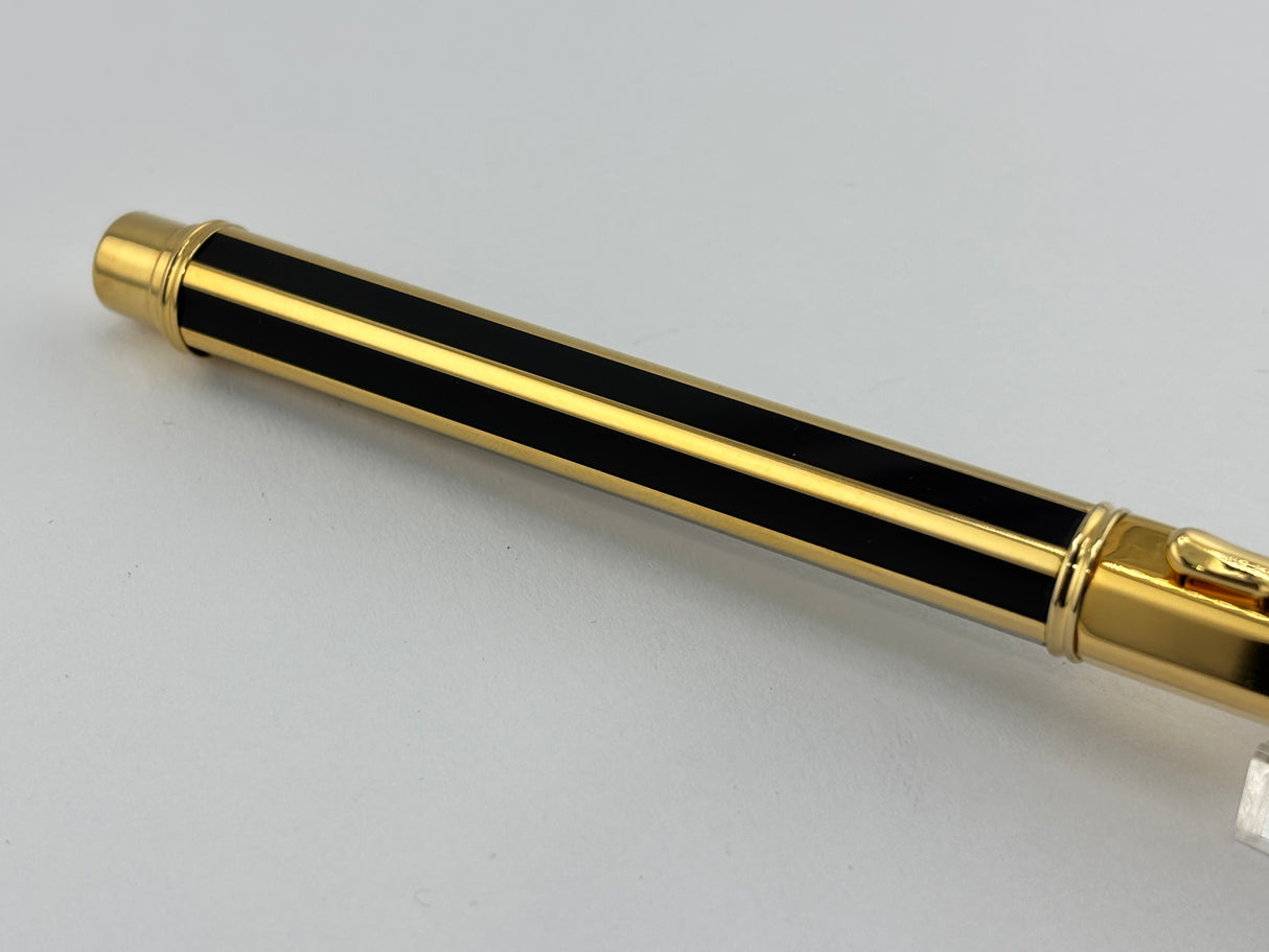 Caran D'ache Varius "Laque de Chine" Black and Gold Facetted Fountain Pen - Medium 18kt Gold Nib