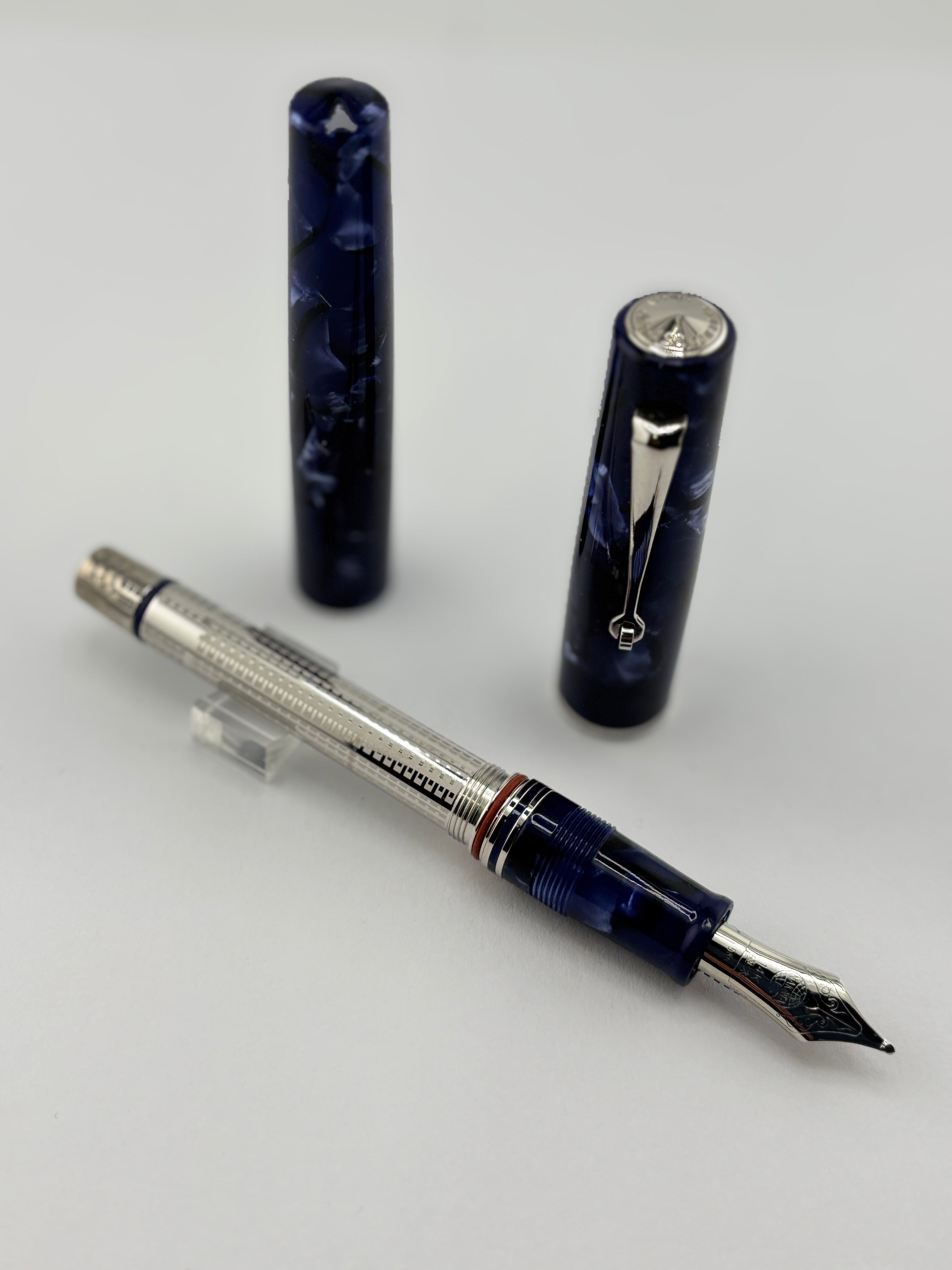 Armando Simoni Club Bologna Medio Blue la Royale Celluloid fitted with Nakaya Double Broad 14kt Gold Nib