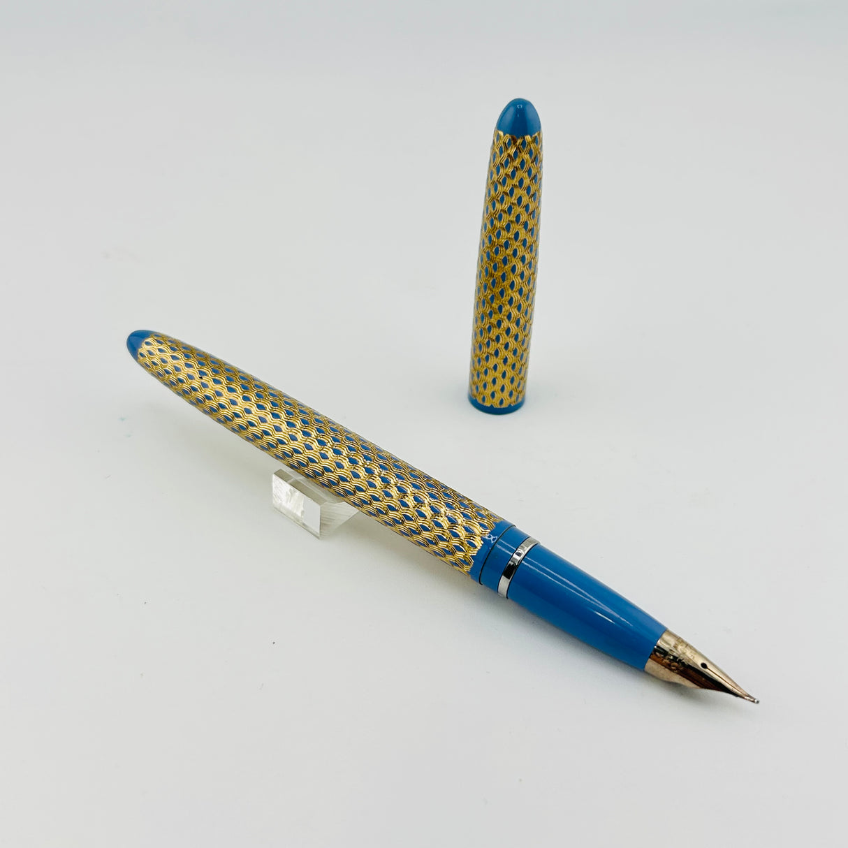 Vintage Sheaffer Skripsert in Paisley Periwinkle - Fountain Pen and Pencil