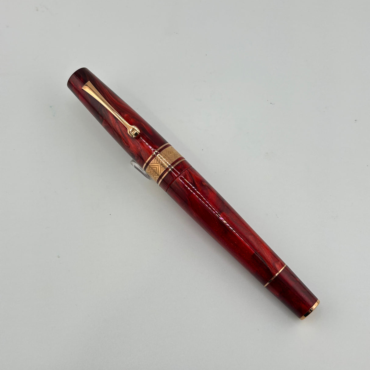 Jimmy's Pick - Leonardo Momento Zero Grande Red gold trim - Fountain Pen