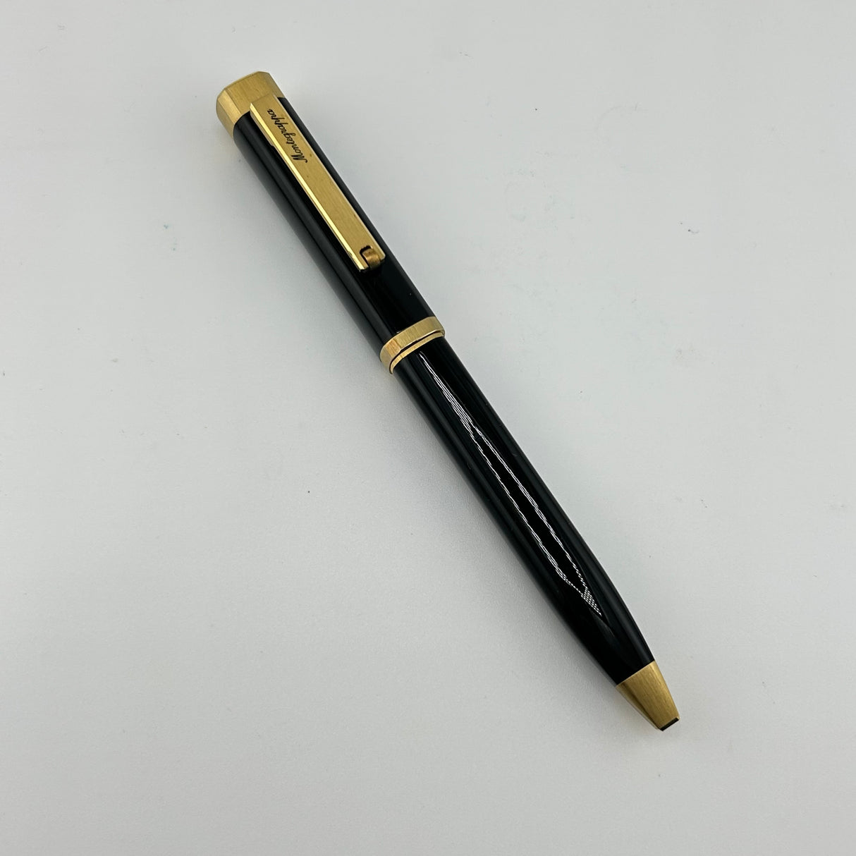 Jimmy's Pick - Montegrappa Zero Black Faceted Matte Gold - Ballpoint