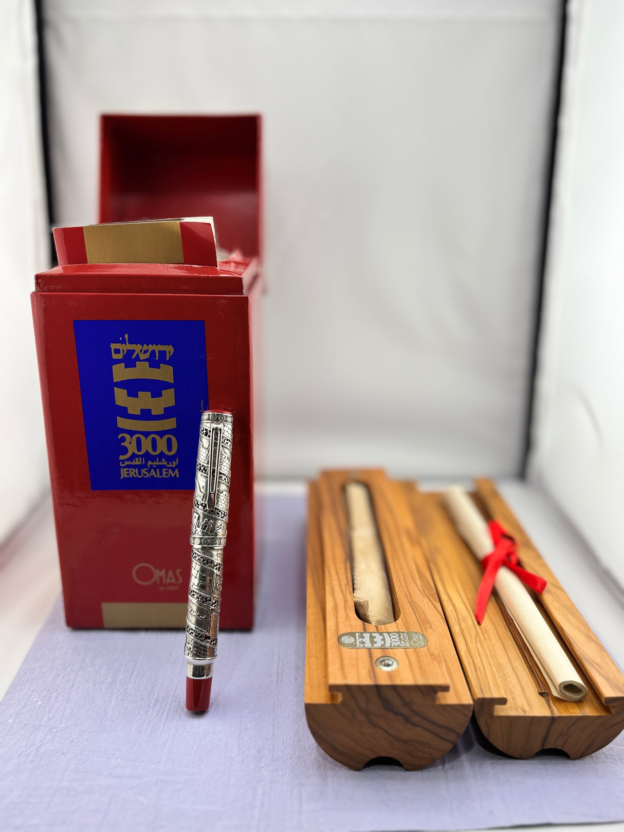 OMAS Jerusalem 3000 Limited Edition Sterling Silver Fountain Pen (1996) - Medium 18kt Gold Nib