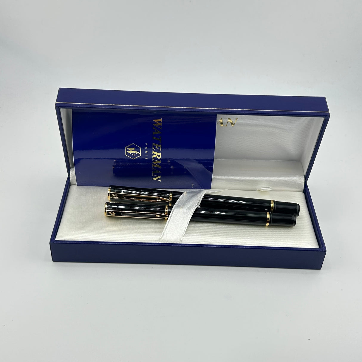 Waterman Laureat Black Lacquer - Fountain Pen and Rollerball Set