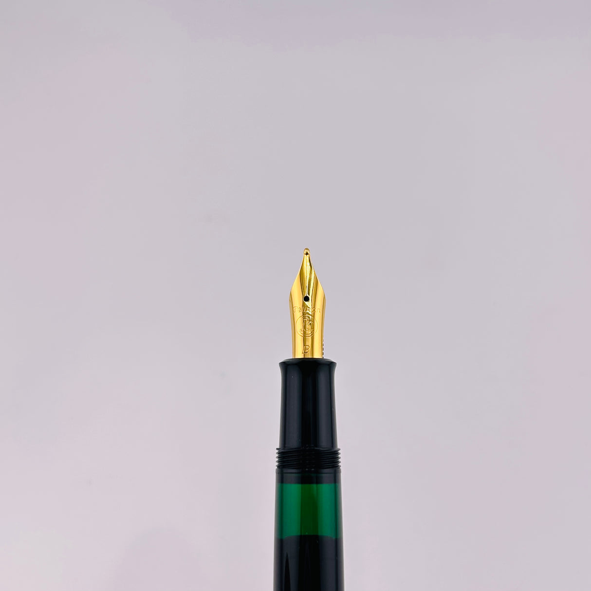 Pelikan Classic M200 Black Broad NIB - Fountain Pen