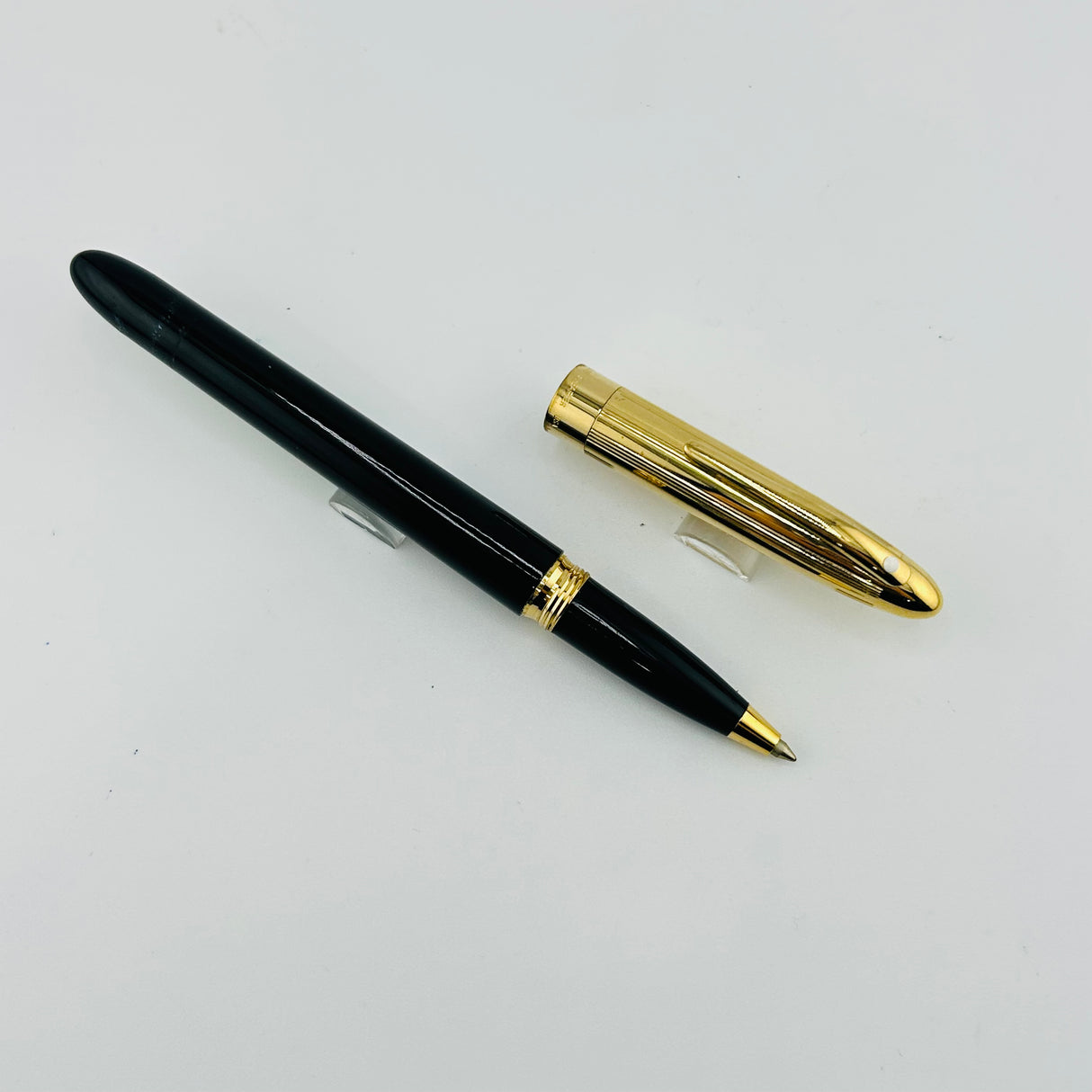 Sheaffer Crest 593 Tuxedo black and gold cap - Rollerball
