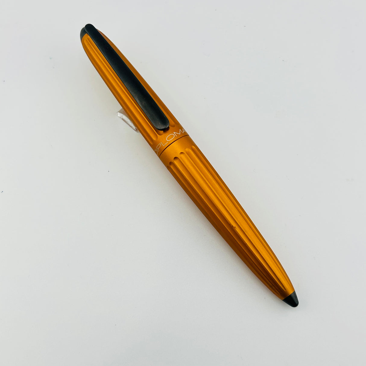 Diplomat Aero Orange Black trim - Fountain Pen