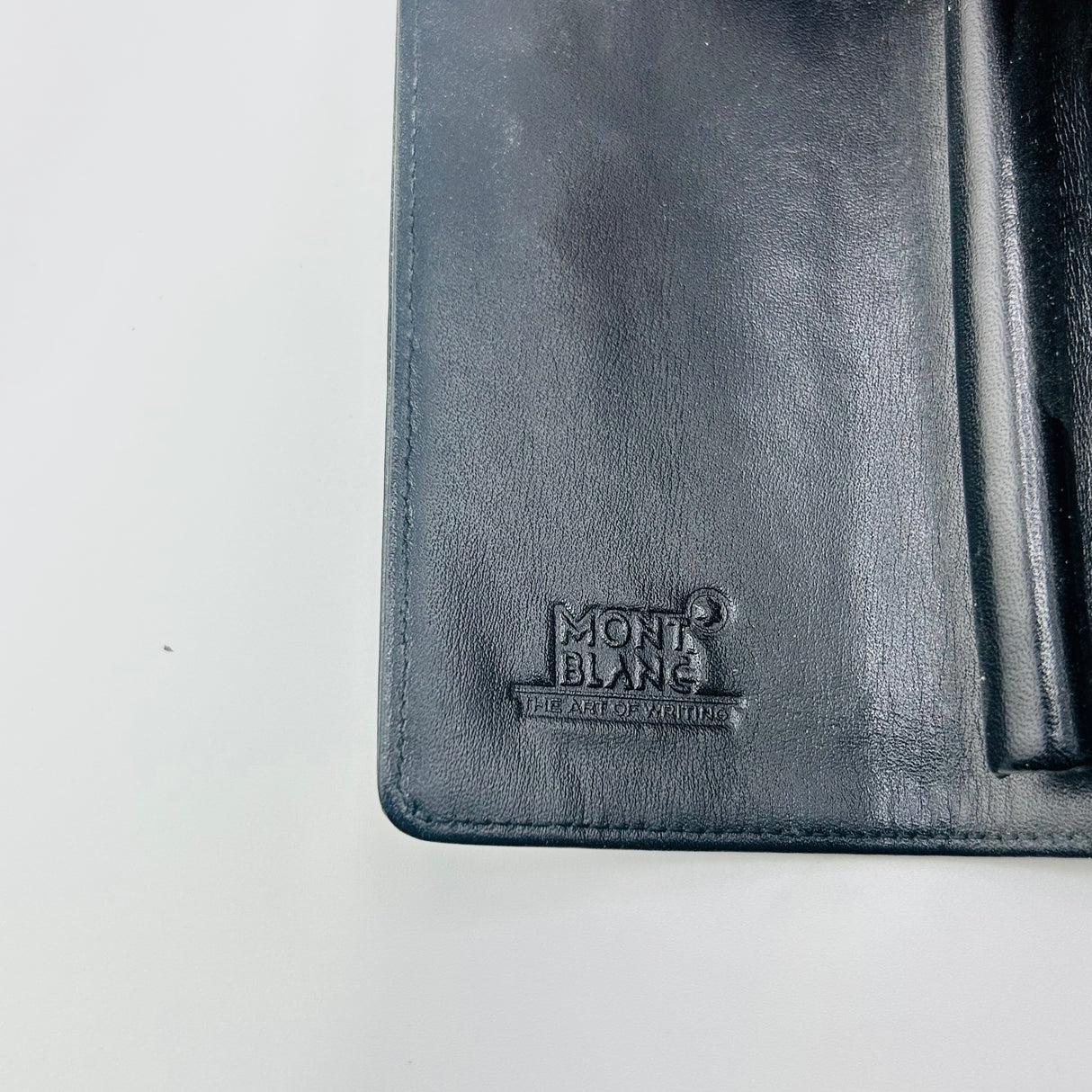 Montblanc 100% Italian leather superb quality - Pen Pouch