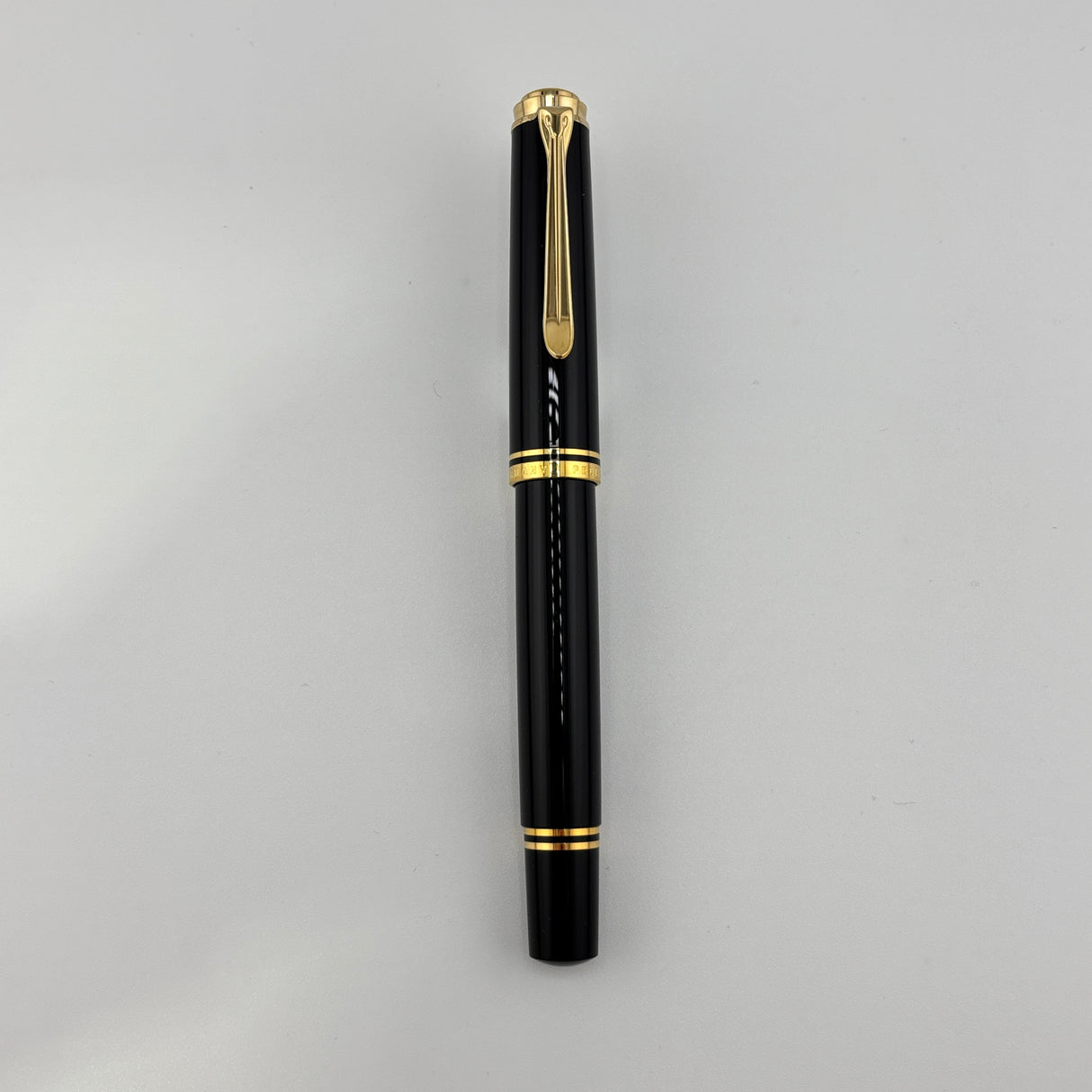 Pelikan M400 Black Gold trim - Fountain Pen