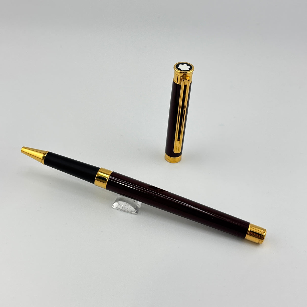 Montblanc Noblesse Burgundy gold trim - Roller Pen