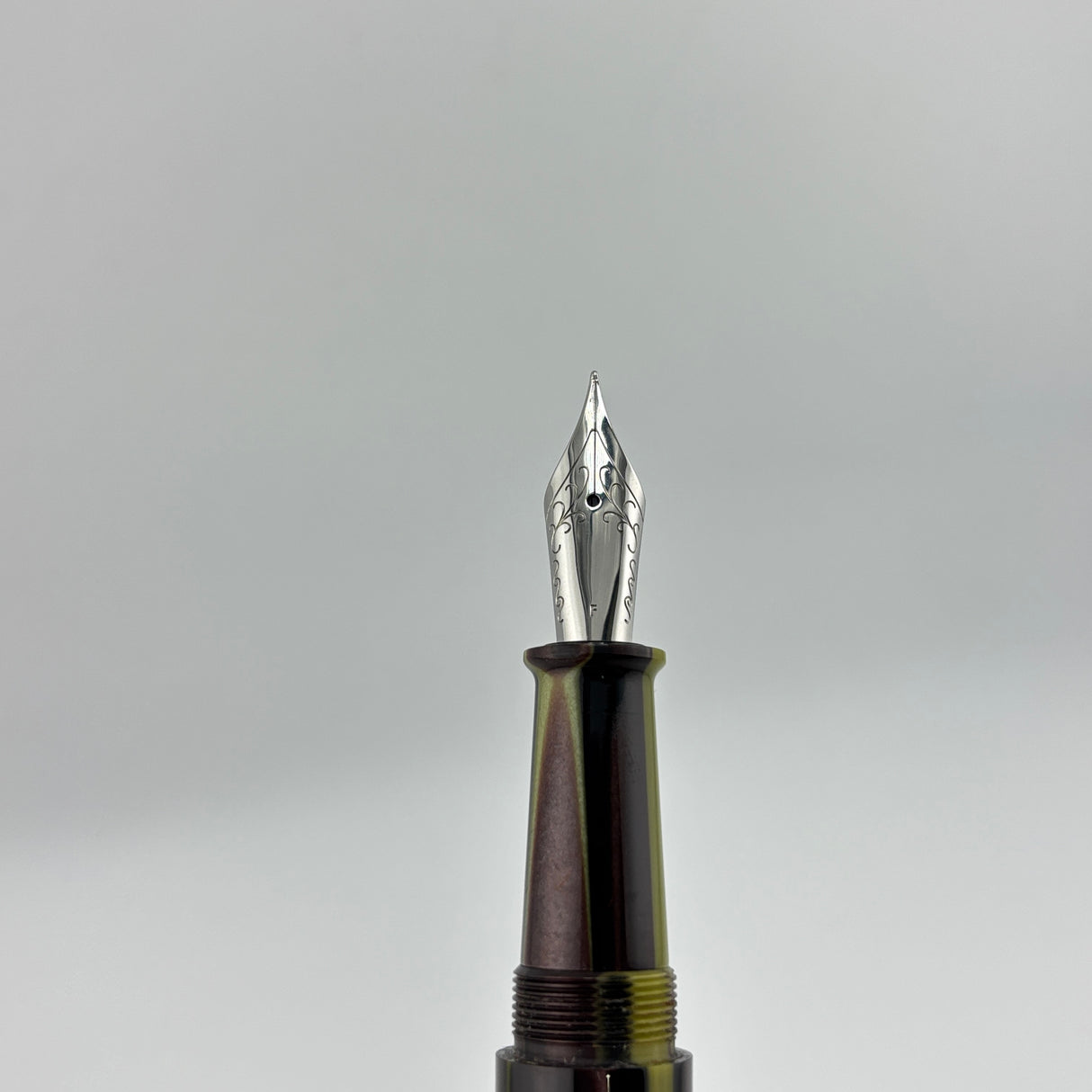 Ranga Pen India Green leaves Resin - Fountain Pen