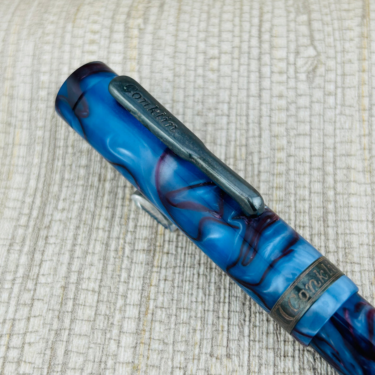 Conklin Endura Blue Two-Tone 18k Gold Nib - Fountain Pen