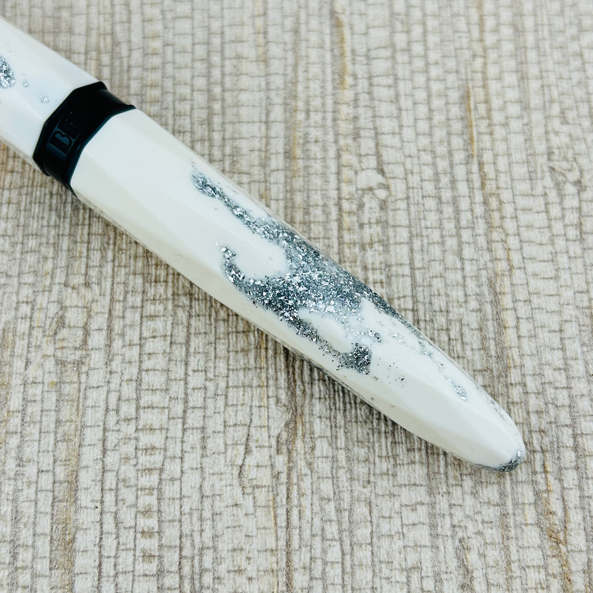 Benu Briolette - Fountain Pen