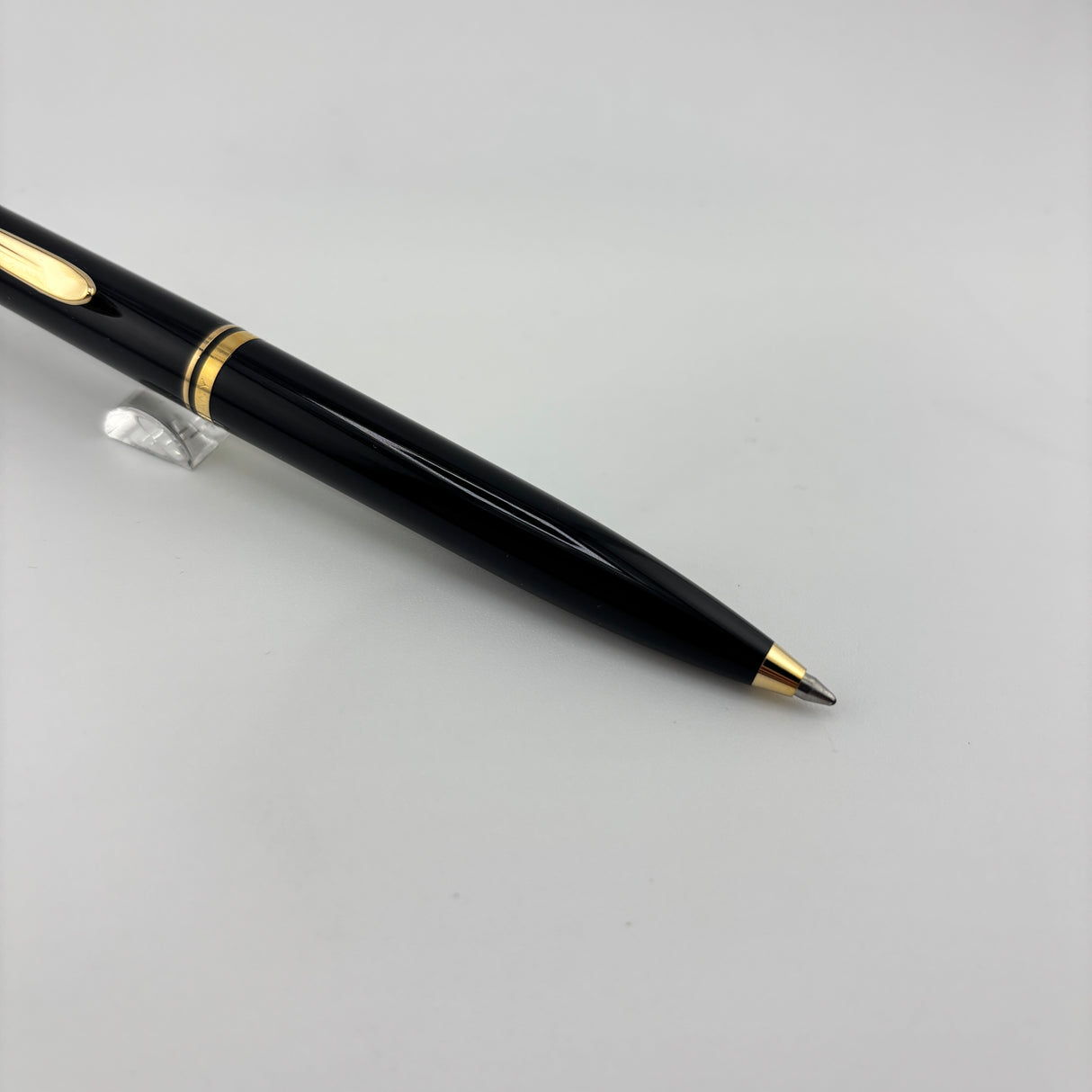 Pelikan Souveran K400 Black - Ballpoint Pen