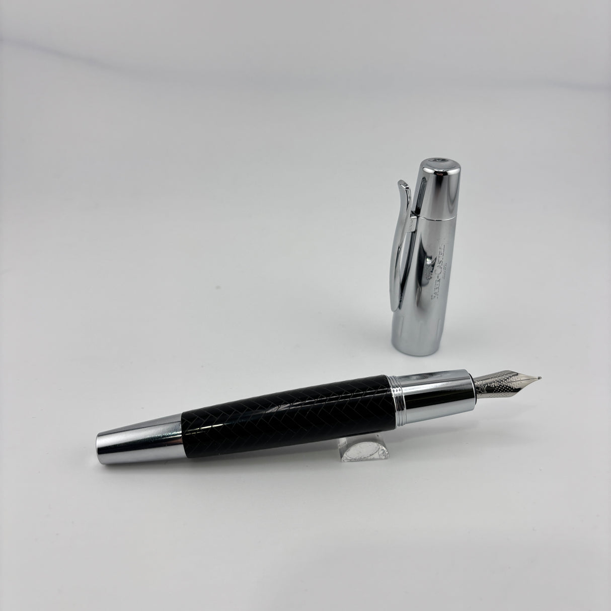 Faber-Castell E-Motion Precious Resin ll " chevrons Pattern " - Fountain Pen