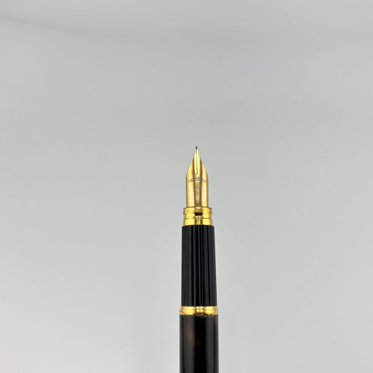 Waterman Executive Brown Tortoise 18K gold nib - Fountain Pen