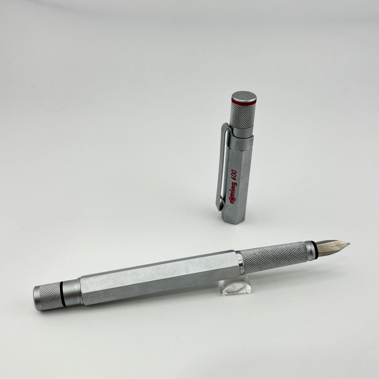 Rotring 600 Silver - Fountain Pen