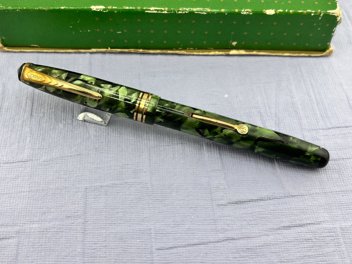 Onoto Delarue Green Celluloid Set boxed - Beautiful color and set Mint !