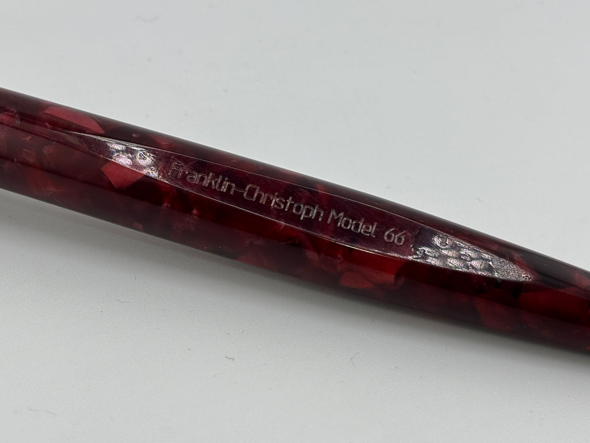 Franklin-Christoph Model 66 Septagonal Marbled Burgundy Fountain Pen - Fine 14kt Gold Nib