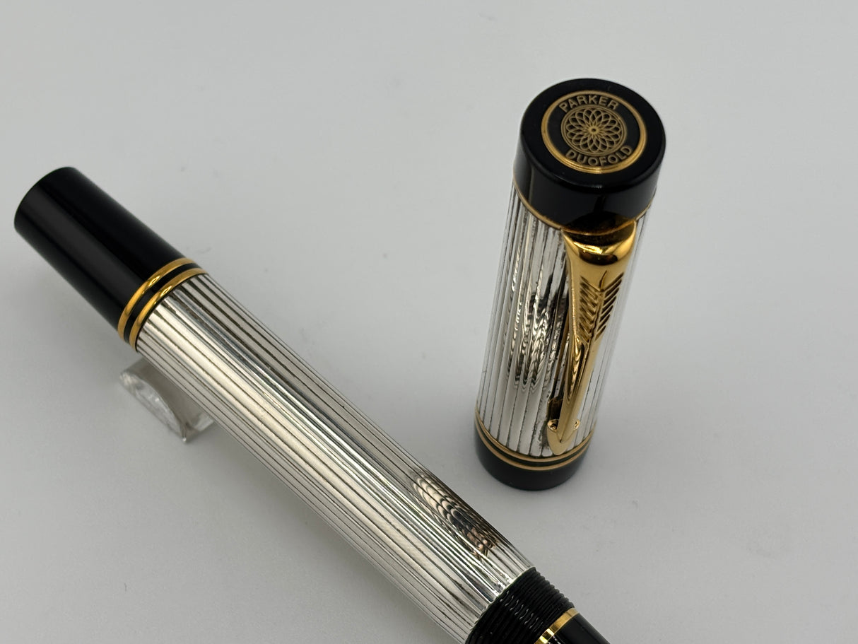 Parker Duofold Centennial (Largest Size) Sterling Silver Fountain Pen - Medium Italic #94 18kt Gold Nib
