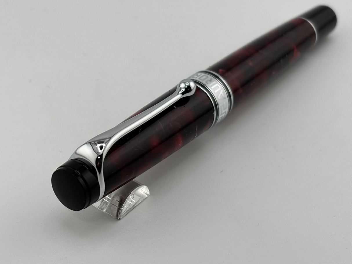 Aurora Optima Marbled Burgundy Auroloide Fountain Pen - Medium 14kt Gold Nib