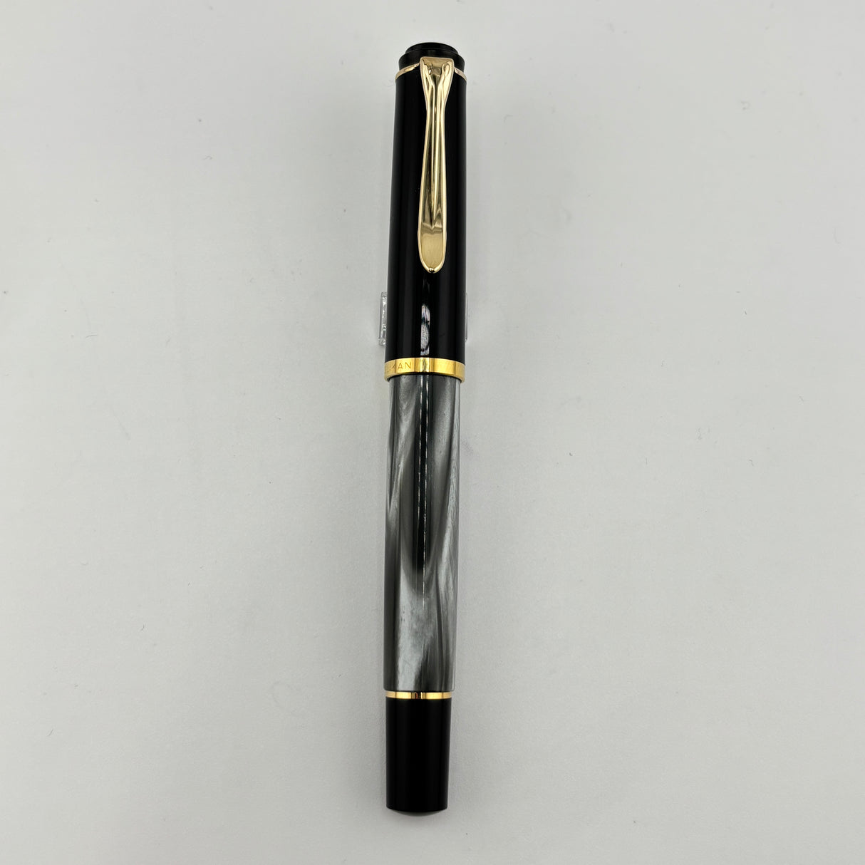 Pelikan R200 green Marble - Roller Ball