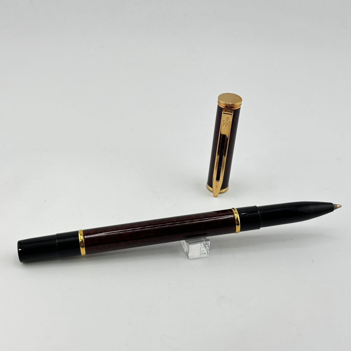 Waterman Laureat red marble - Roller ball