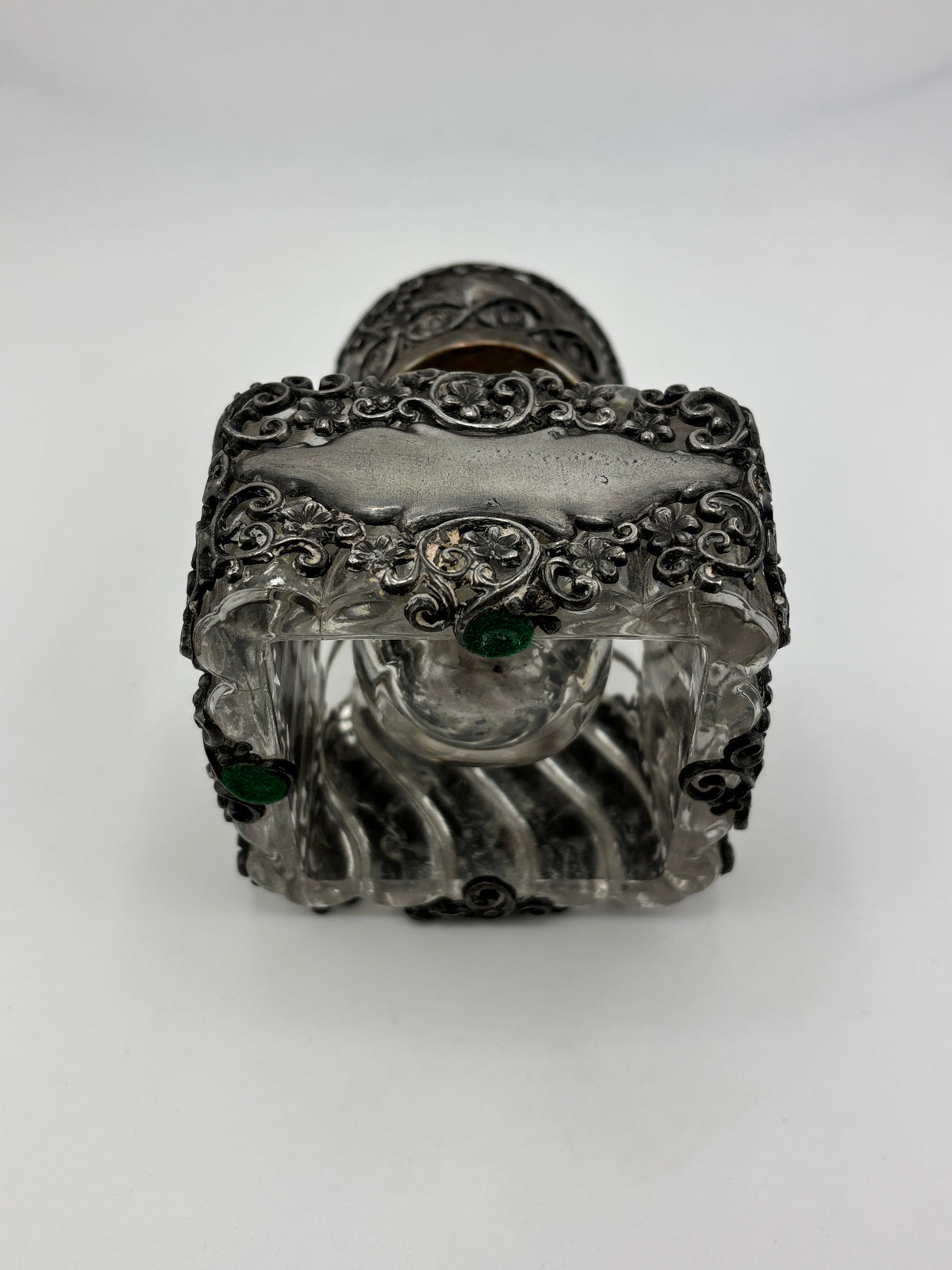 Inkwell Vintage circa 1930 excellent condition - Glass and silver metal floral overlay