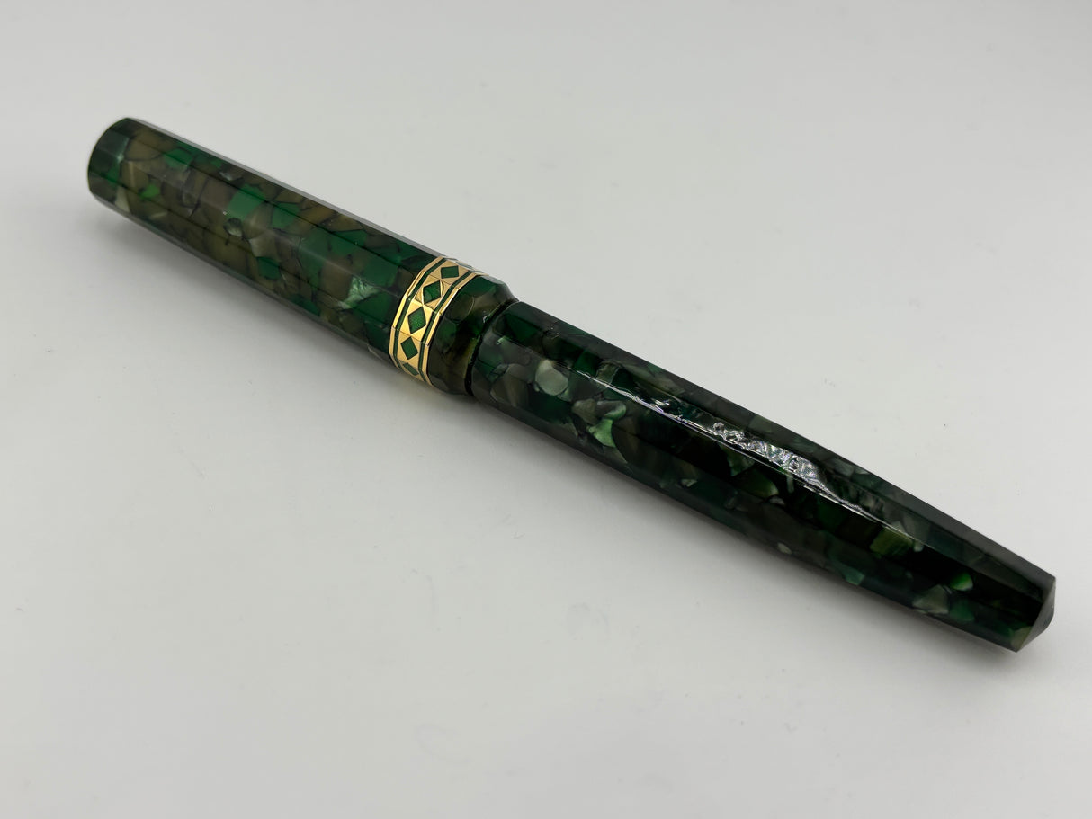 Wahl-Eversharp Oversize Doric Green Kashmir Fountain Pen - Large #8 Semi-Flex Medium 14kt Gold Nib
