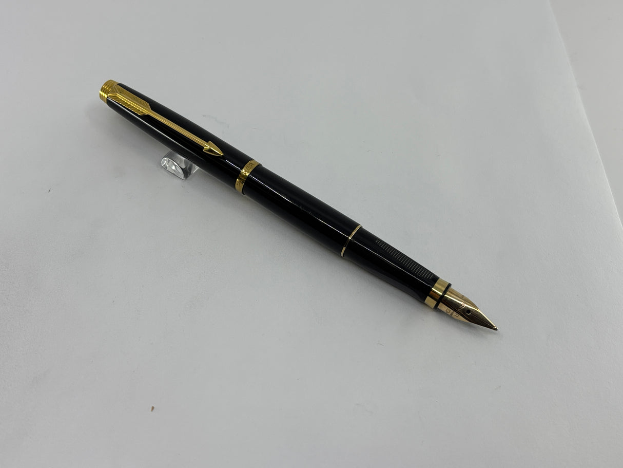 Parker 75 black lacquer gold trim Broad Nib - Original converter