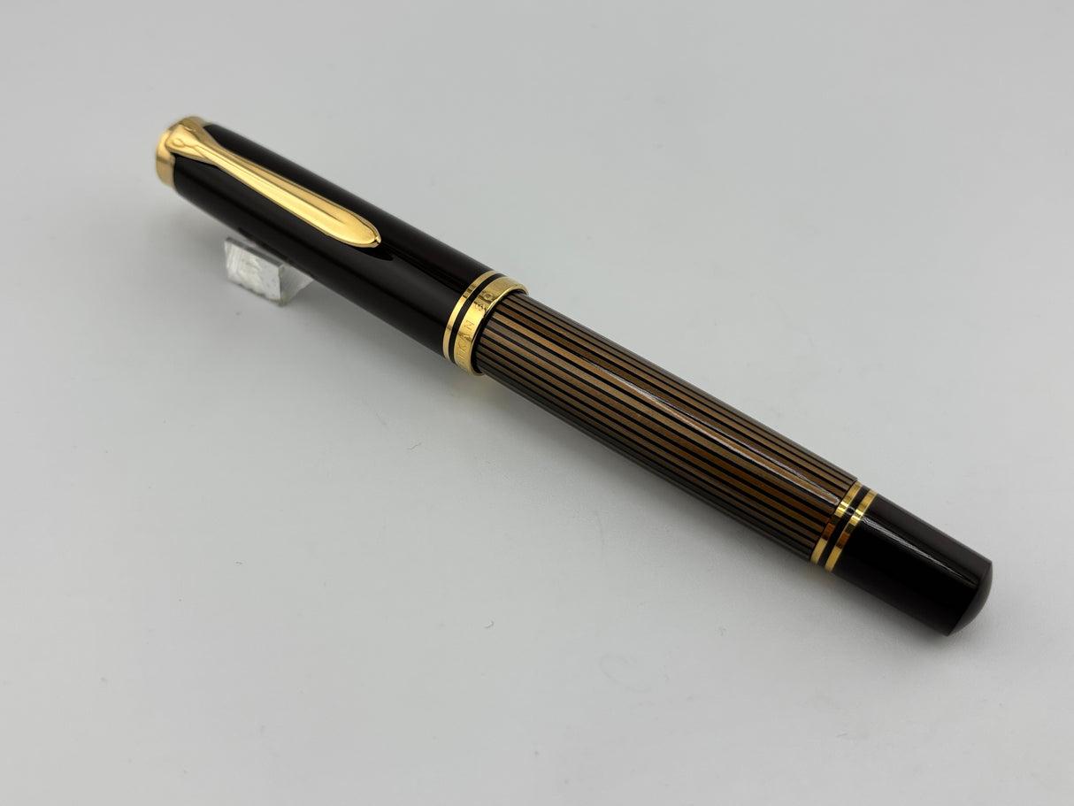 Pelikan M800 Brown Striped Barrel/Solid Brown Cap Fountain Pen - Medium 18kt Gold Nib