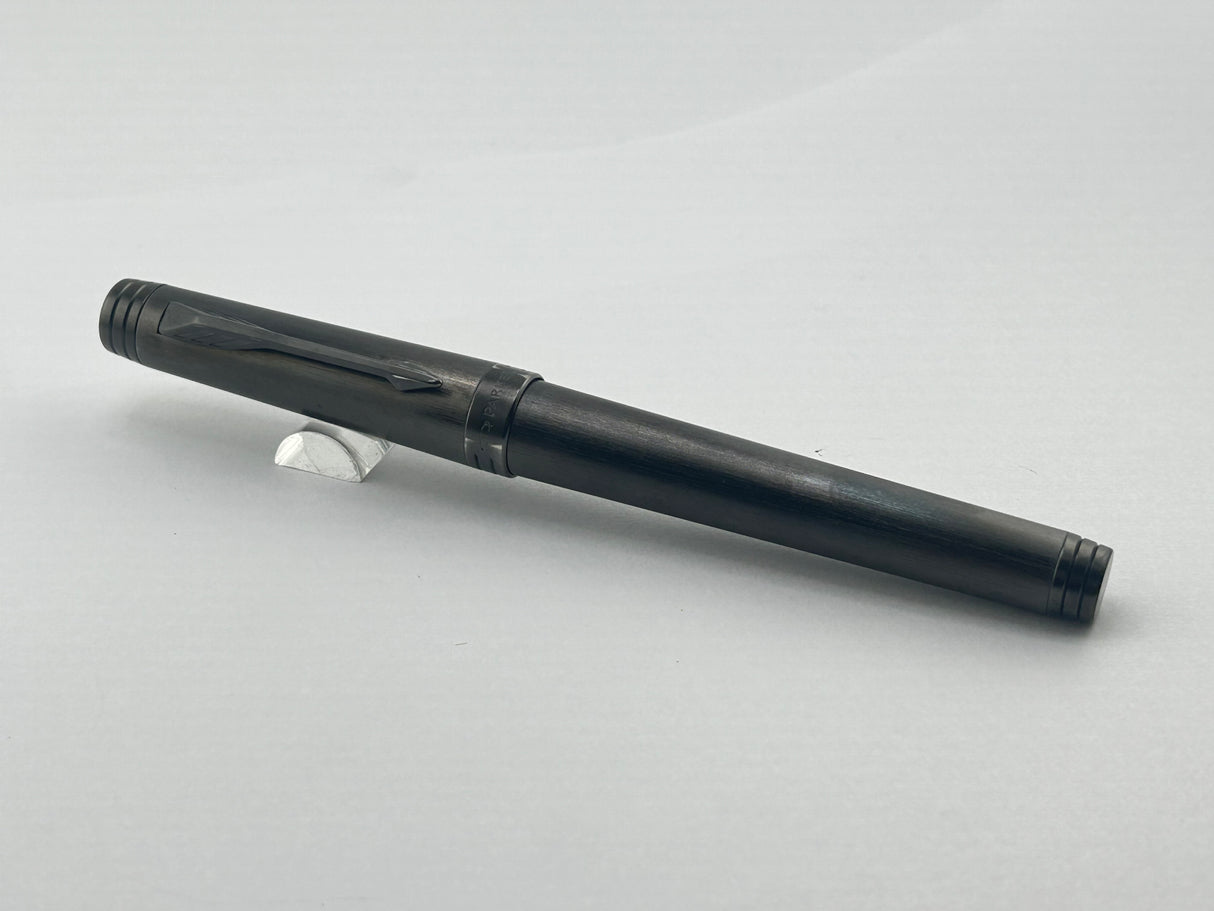 Parker Premier Monochrome Black Edition - Roller Ball