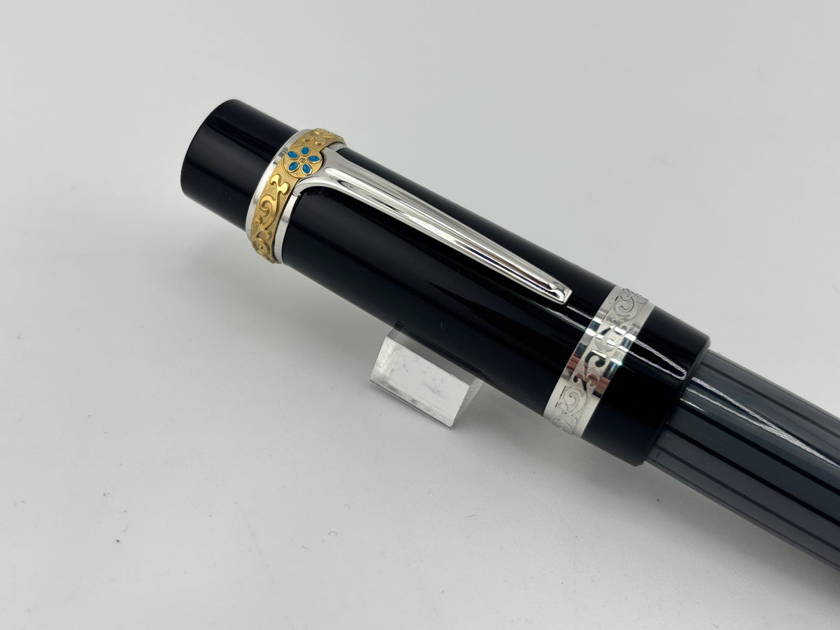 Montblanc Honore de Balzac Writers Edition - Ball Pen ( Please read carefully )