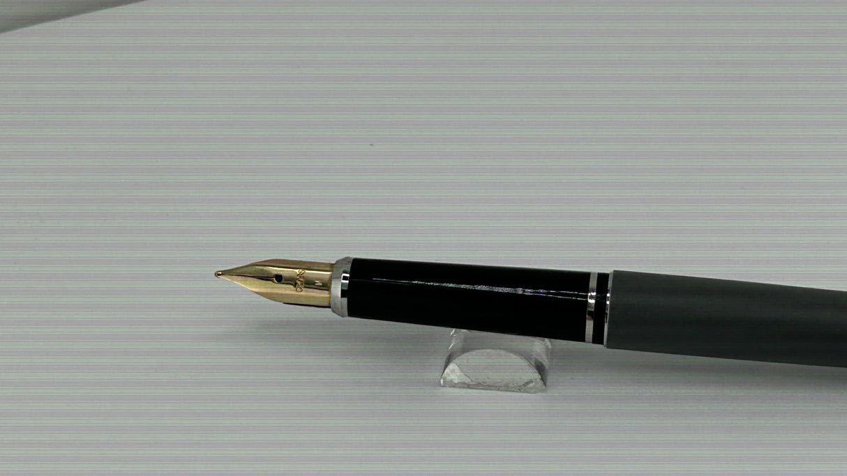Cross Classic Century Matte Grey - Fountain Pen