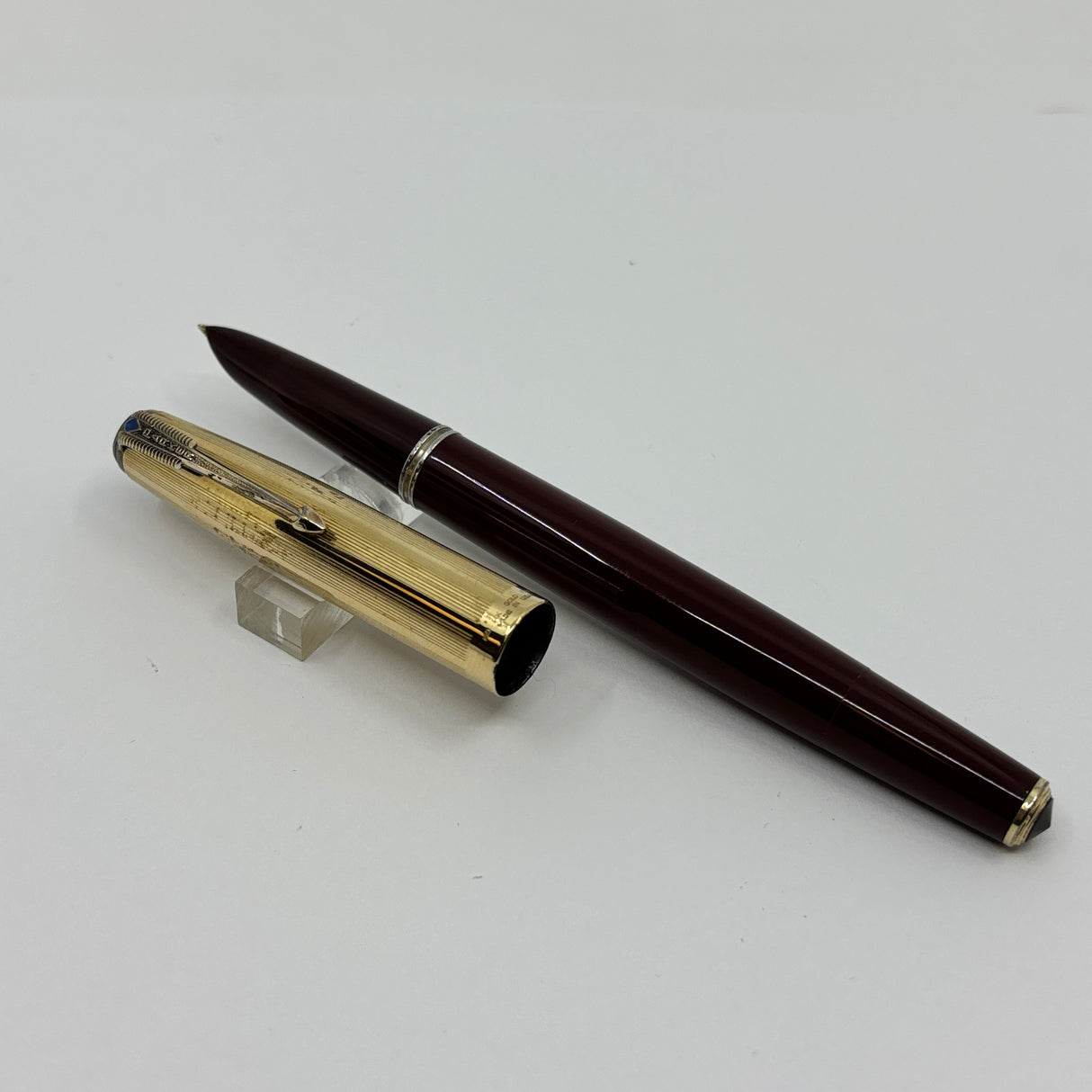Parker 51 Burgundy Vacumatic - Double End Jewels - Gold filled cap circa 1946