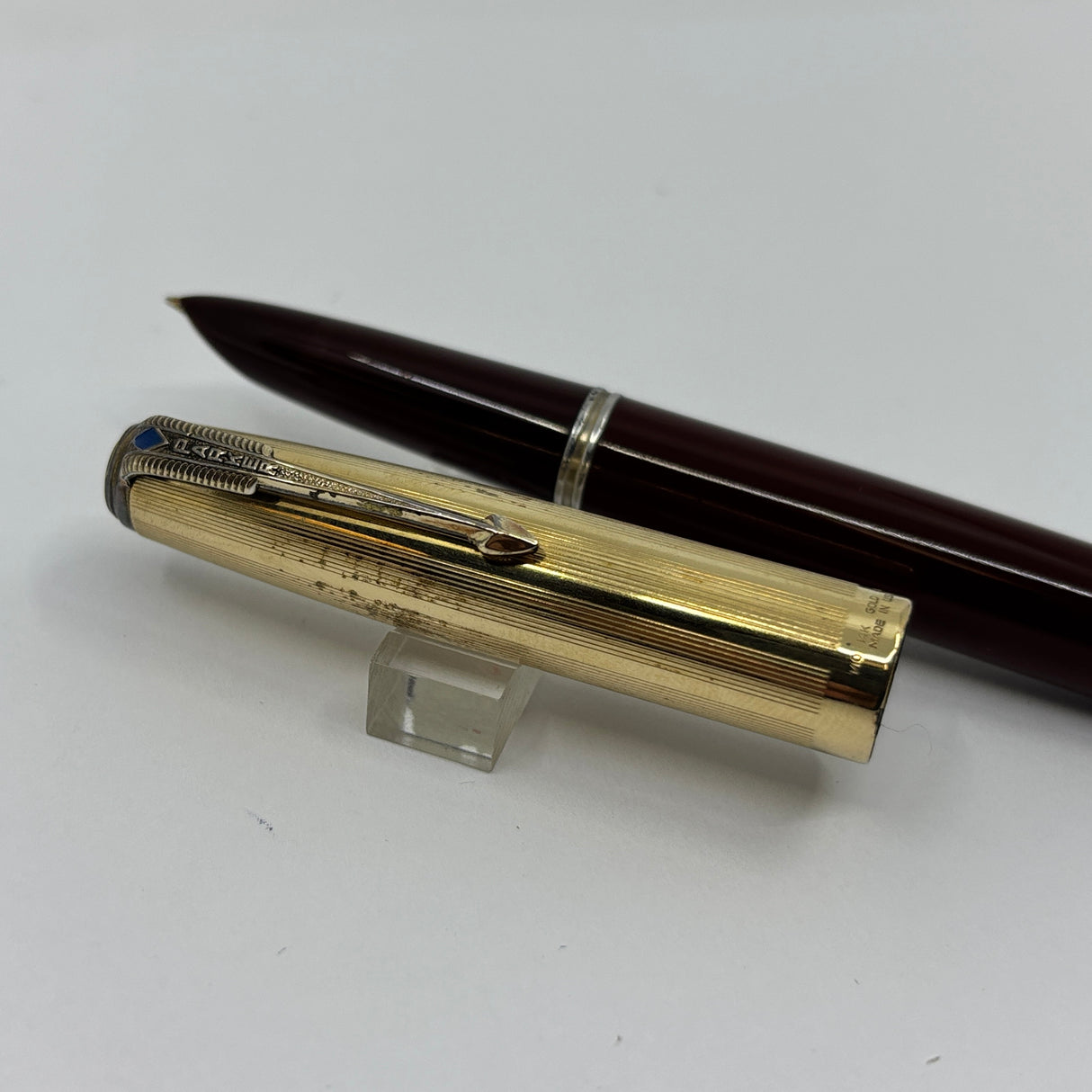 Parker 51 Burgundy Vacumatic - Double End Jewels - Gold filled cap circa 1946