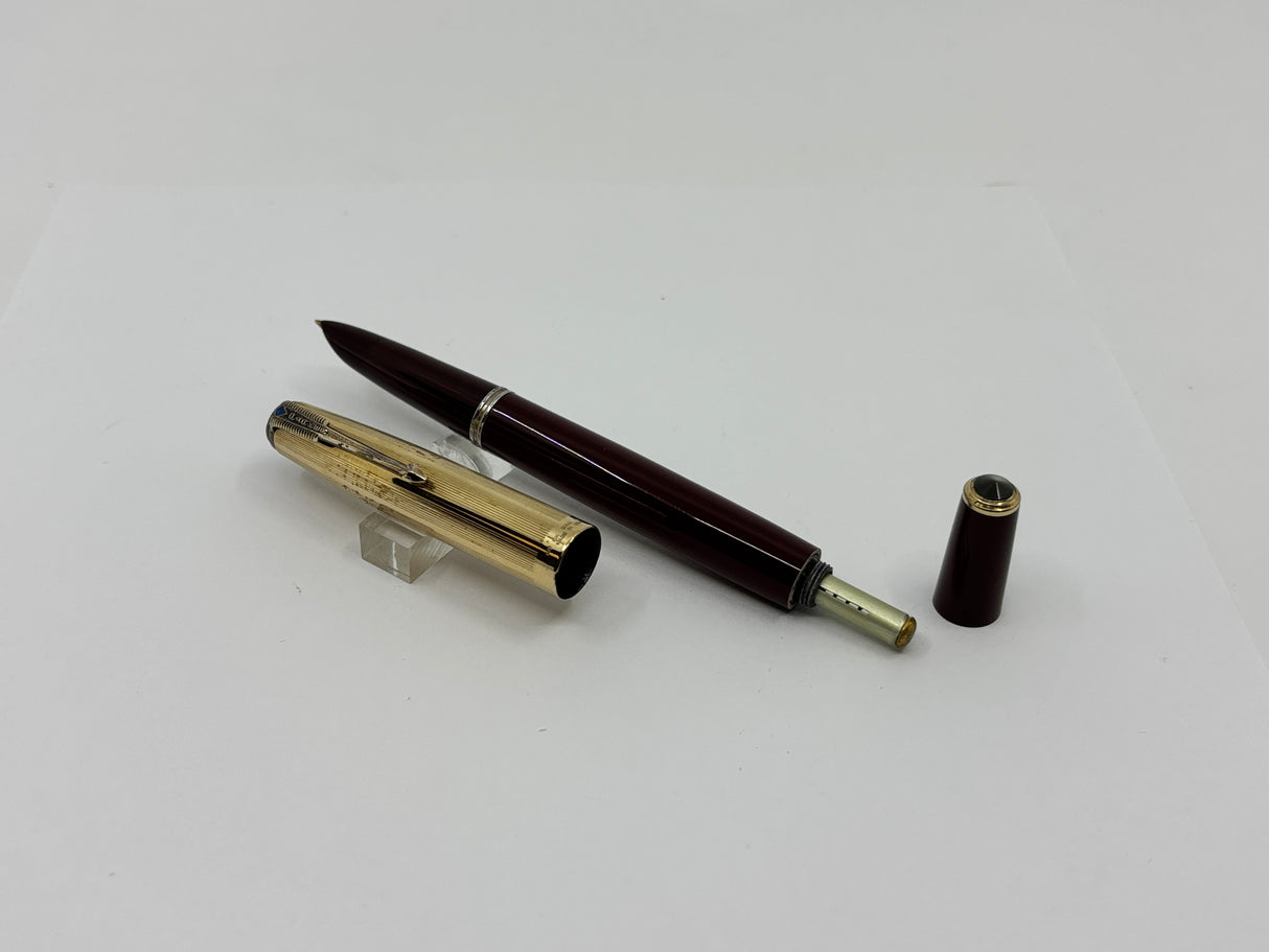 Parker 51 Burgundy Vacumatic - Double End Jewels - Gold filled cap circa 1946