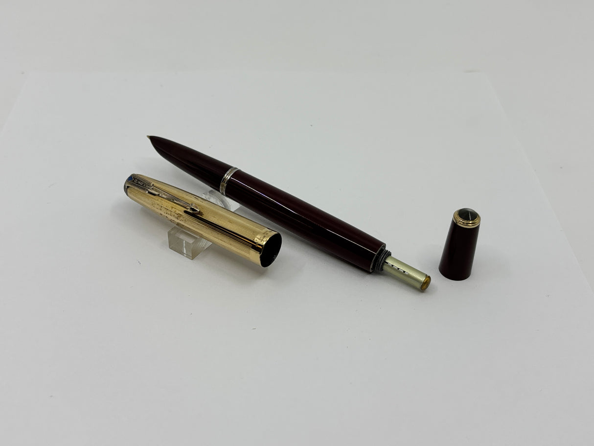 Parker 51 Burgundy Vacumatic - Double End Jewels - Gold filled cap circa 1946