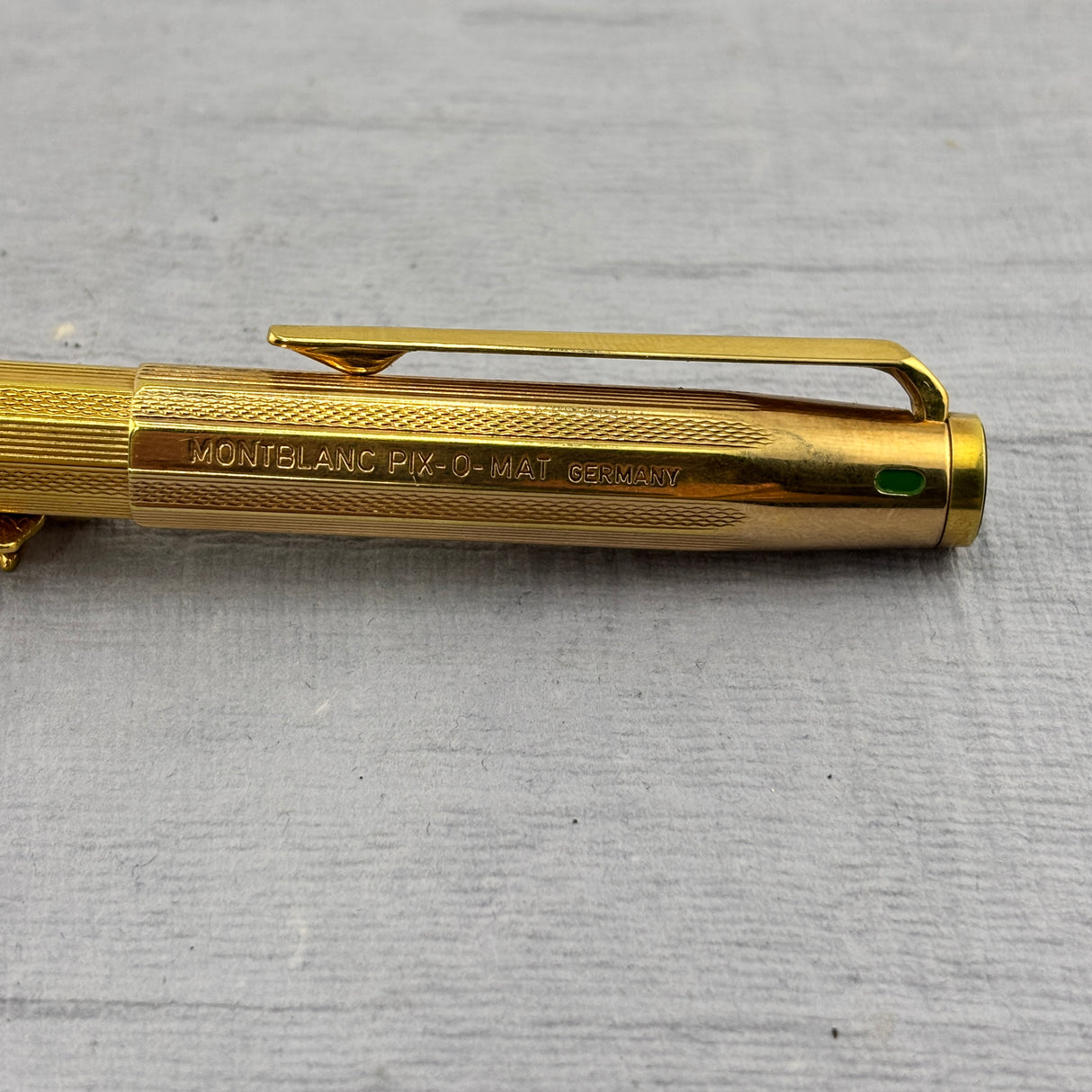 MONTBLANC PIX-O-MAT 4 COLOR MULTI-FUNCTION GOLD-PLATED BALLPOINT PEN